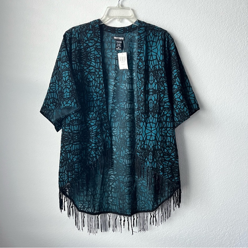 Hot Topic Kimono